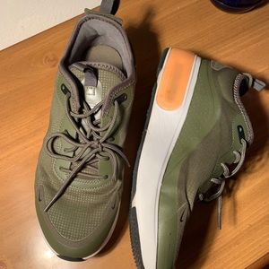 Nike Air Max (Army Green, White/Orange Sole)